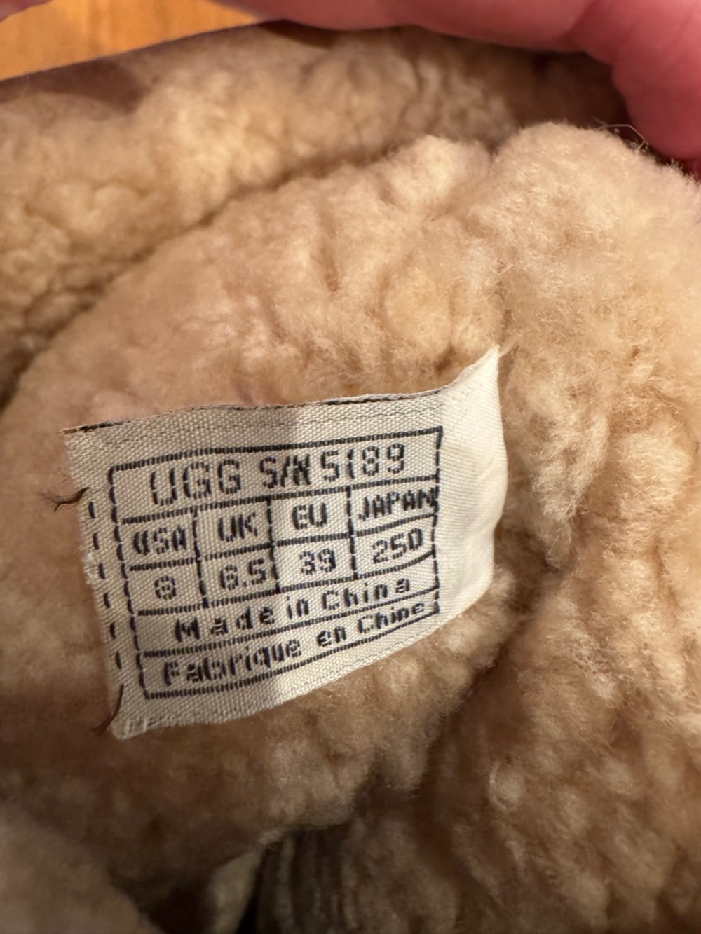 UGG  Sheepskin & Suede booties! - Picture 2 of 10